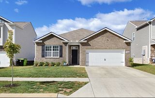 7300 Sunny Parks Dr, White House, TN 37188