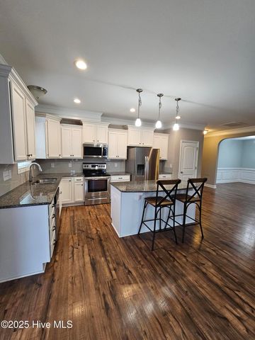 6242 Esau Street, Linden, NC 28356