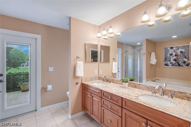 172 Sabal Lake DR, Naples, FL 34104