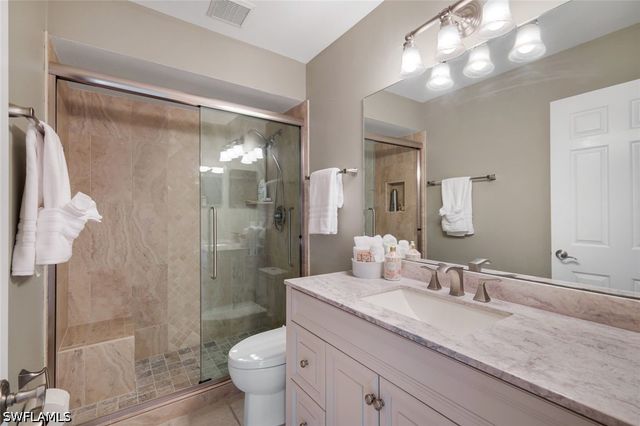 172 Sabal Lake DR, Naples, FL 34104