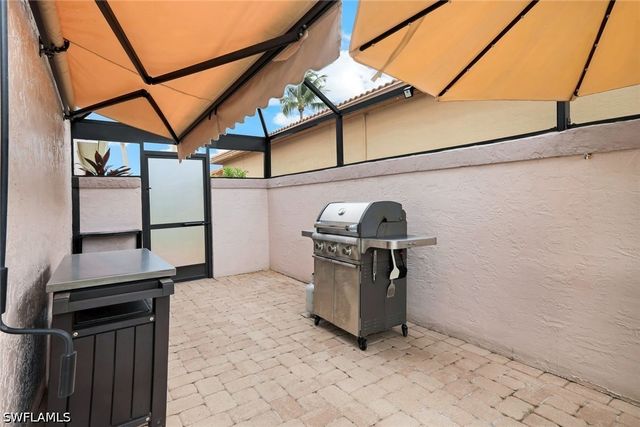 172 Sabal Lake DR, Naples, FL 34104