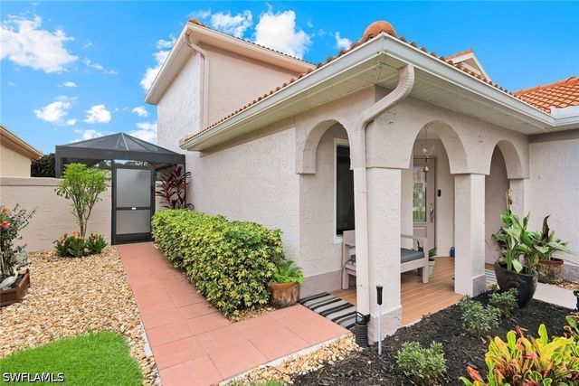 172 Sabal Lake DR, Naples, FL 34104