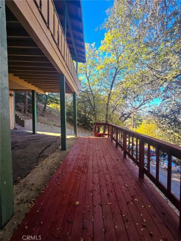 629 Chateau, Crestline, CA 92325