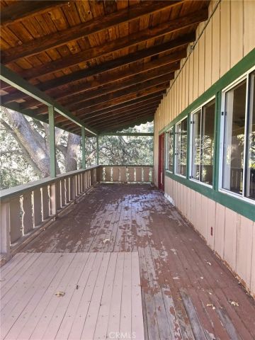 629 Chateau, Crestline, CA 92325