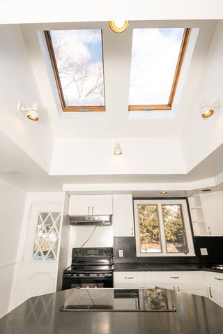 33 Lake Avenue, Stoneham, MA 02180