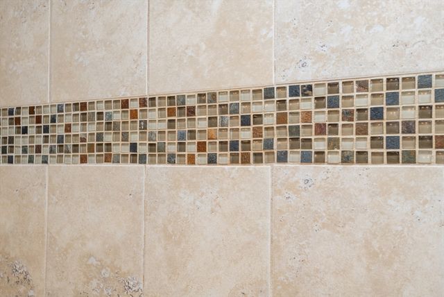 33 Lake Avenue, Stoneham, MA 02180