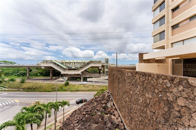 1060 Kamehameha Highway 2205B, Pearl City, HI 96782