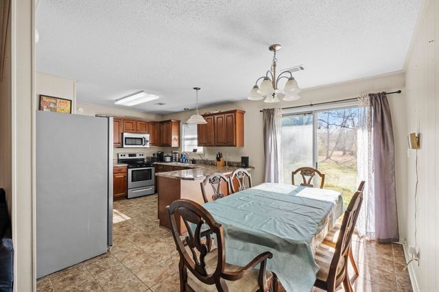 10 Pinto Trl, Greenbrier, AR 72058