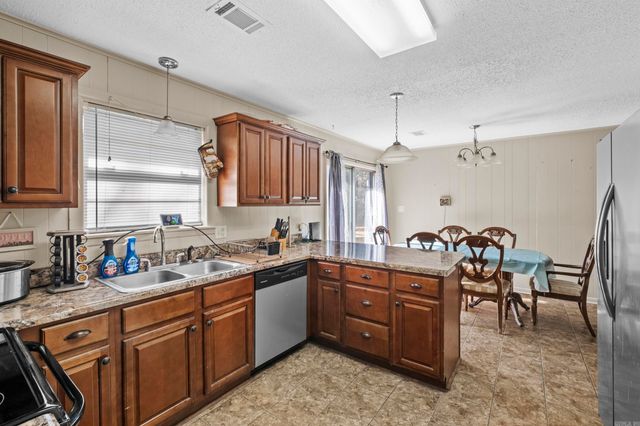 10 Pinto Trl, Greenbrier, AR 72058