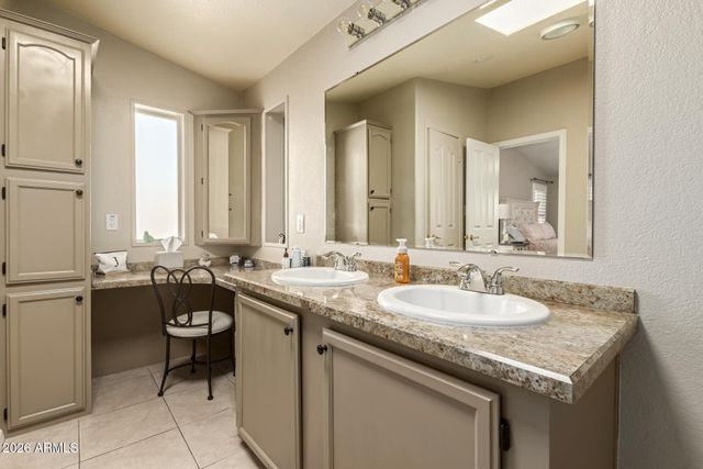 11596 W SIERRA DAWN Boulevard 202, Surprise, AZ 85378