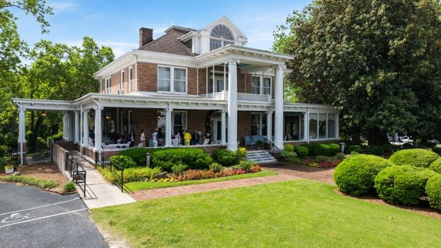 3038 Manor Hill Place, Union City, GA 30291