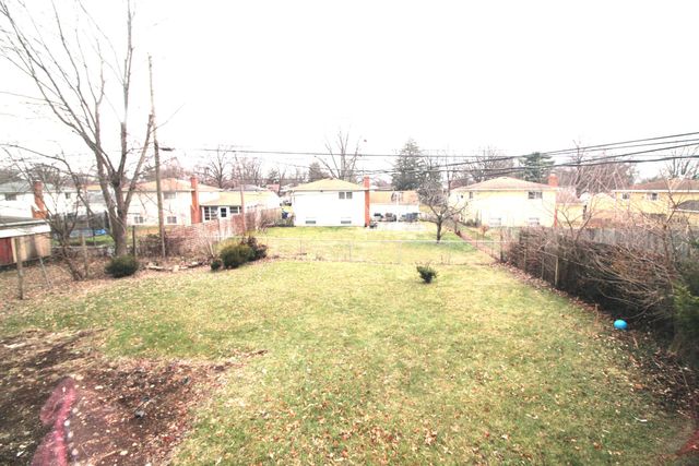 2514 Lipton Road, Columbus, OH 43232