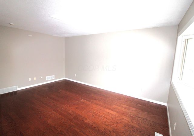 2514 Lipton Road, Columbus, OH 43232