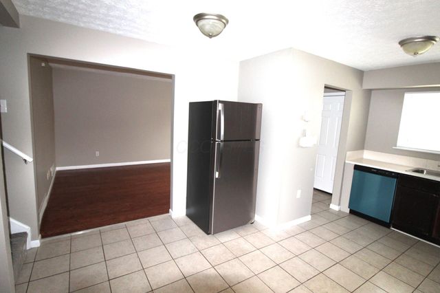 2514 Lipton Road, Columbus, OH 43232