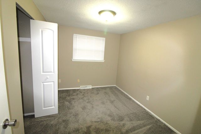 2514 Lipton Road, Columbus, OH 43232