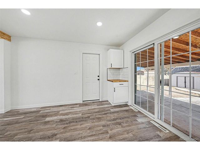 908 Applewood Ct, Fort Lupton, CO 80621