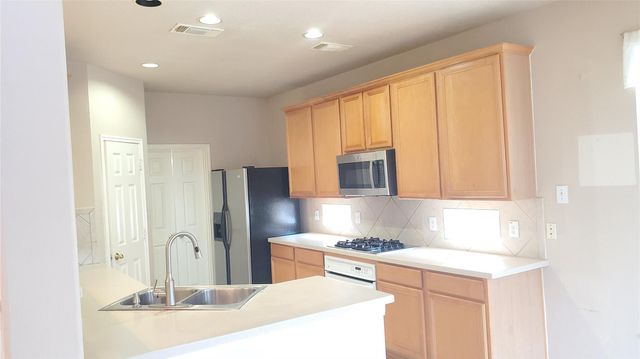 1134 Oxford Mills Lane, Sugar Land, TX 77479