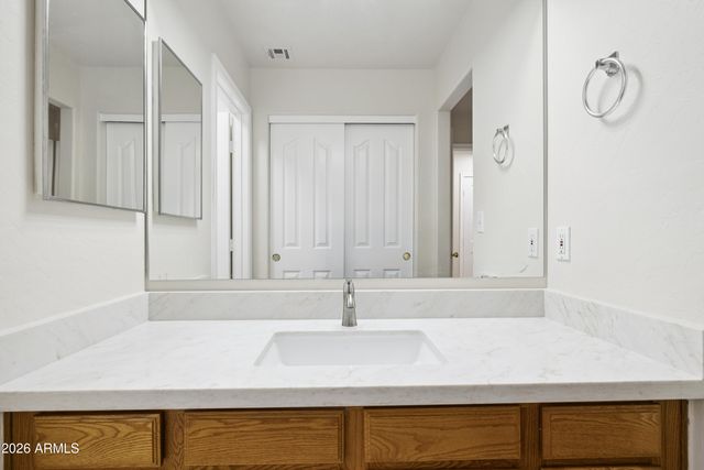 826 E POTTER Drive, Phoenix, AZ 85024