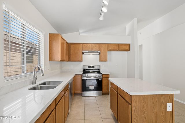 826 E POTTER Drive, Phoenix, AZ 85024