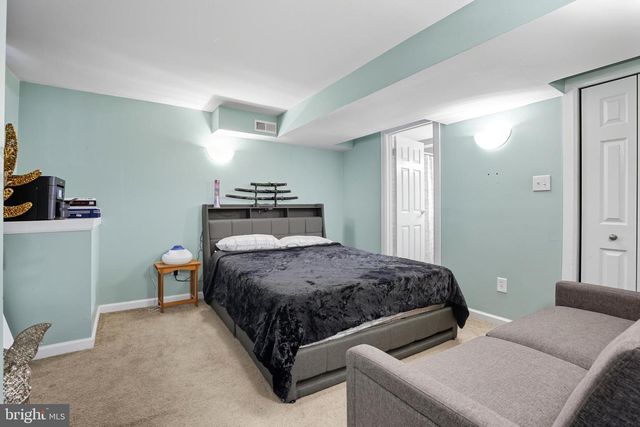 1204 CONEWAGO DR, Frederick, MD 21702