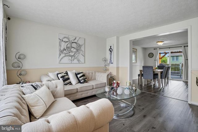 1204 CONEWAGO DR, Frederick, MD 21702