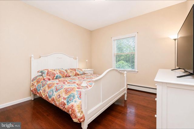 181 BERKLEY AVE, Belle Mead, NJ 08502
