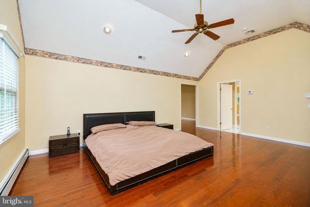 181 BERKLEY AVE, Belle Mead, NJ 08502