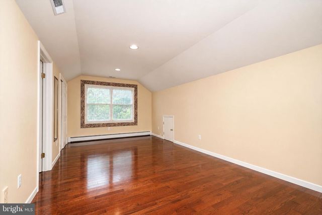 181 BERKLEY AVE, Belle Mead, NJ 08502