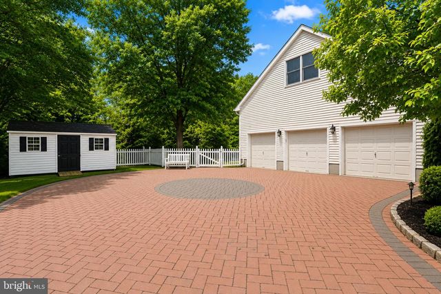 181 BERKLEY AVE, Belle Mead, NJ 08502
