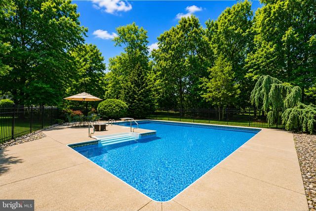 181 BERKLEY AVE, Belle Mead, NJ 08502
