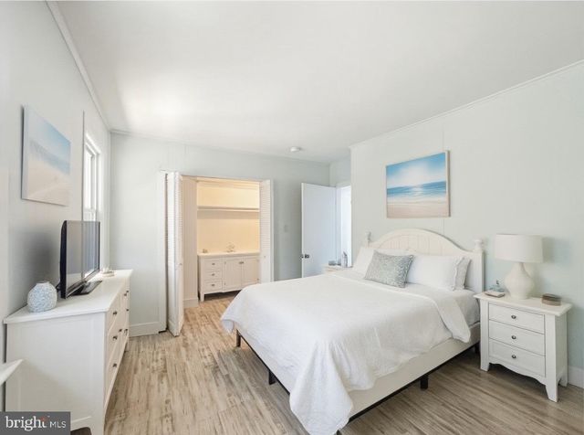 113 JAYNES AVE, Island Heights, NJ 08732