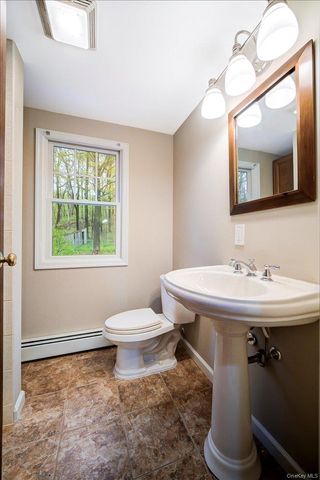 287 Hunns Lake Road, Stanfordville, NY 12581