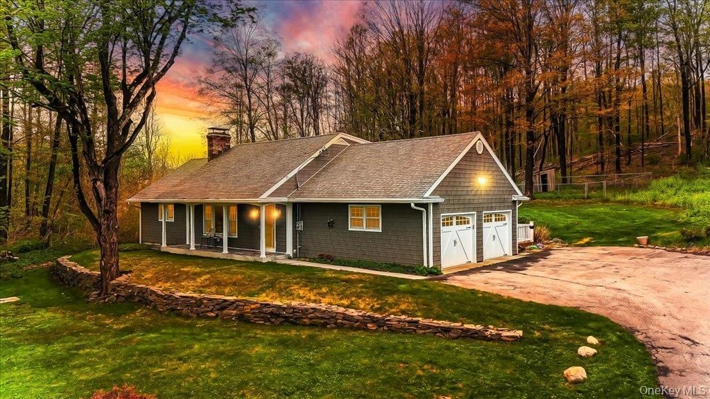 287 Hunns Lake Road, Stanfordville, NY 12581