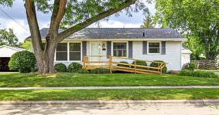 1500 E COOLIDGE AVENUE, Appleton, WI 54915