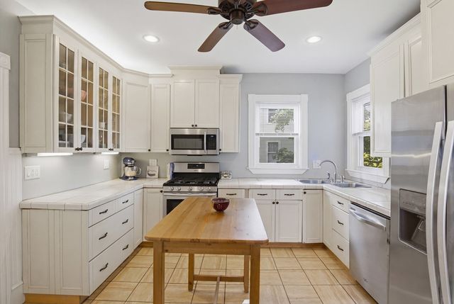 27 Stanton Street, Rockland, MA 02370