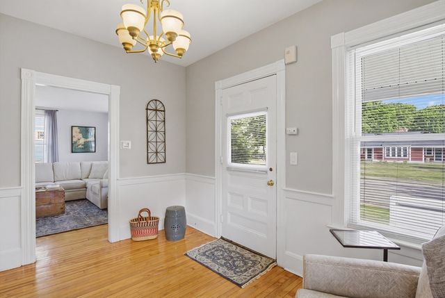 27 Stanton Street, Rockland, MA 02370