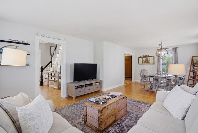 27 Stanton Street, Rockland, MA 02370