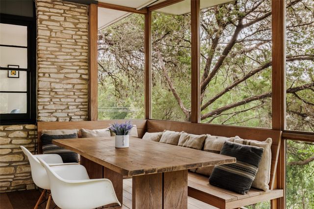 6700 Lakewood DR, Austin, TX 78731