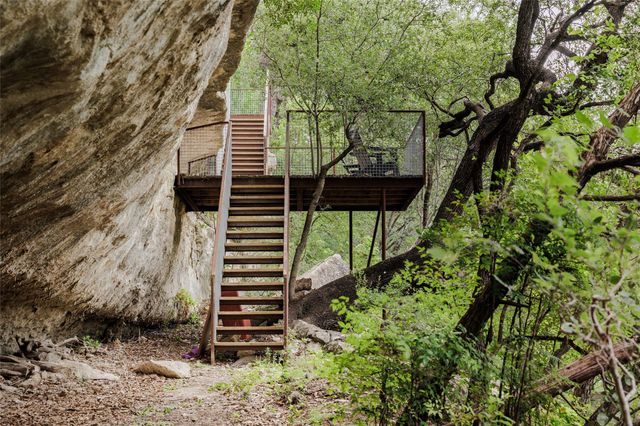 6700 Lakewood DR, Austin, TX 78731
