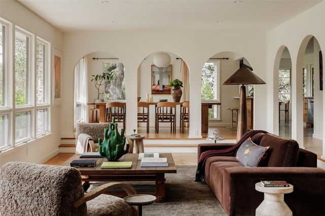 6700 Lakewood DR, Austin, TX 78731