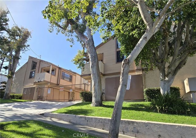 547 E Hazel Street 12, Inglewood, CA 90302