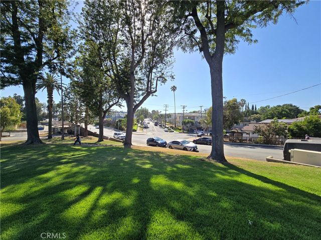 547 E Hazel Street 12, Inglewood, CA 90302