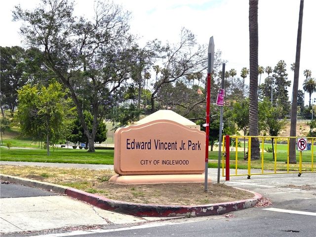 547 E Hazel Street 12, Inglewood, CA 90302