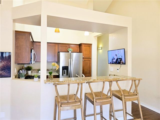 547 E Hazel Street 12, Inglewood, CA 90302