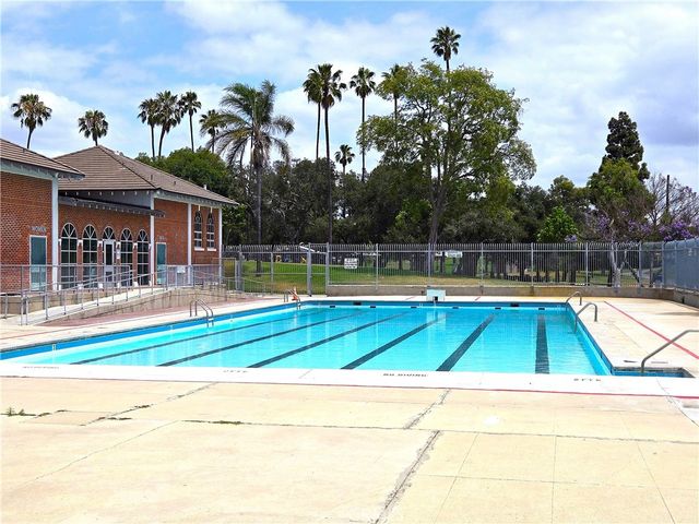 547 E Hazel Street 12, Inglewood, CA 90302