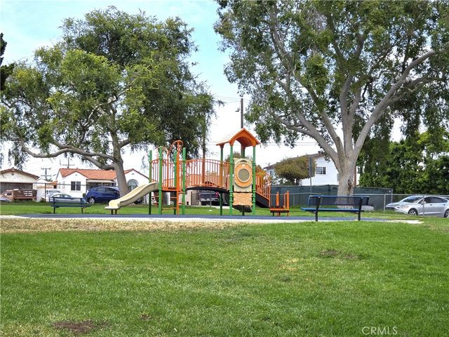 547 E Hazel Street 12, Inglewood, CA 90302