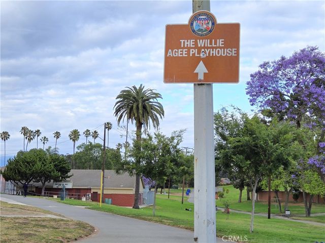 547 E Hazel Street 12, Inglewood, CA 90302