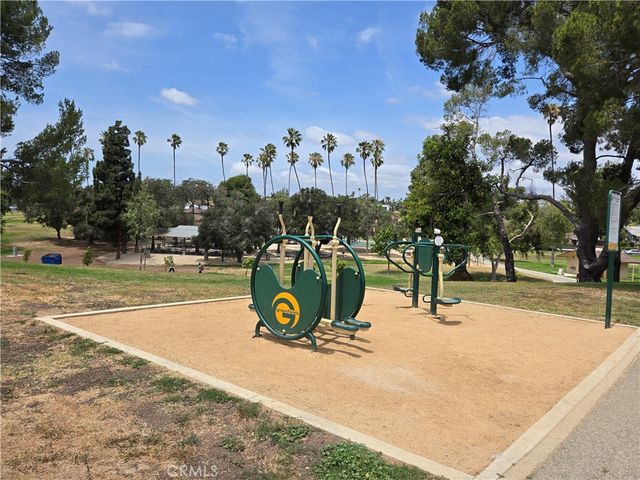 547 E Hazel Street 12, Inglewood, CA 90302