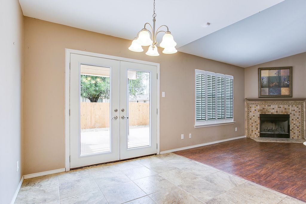 Image 10 of property listing at 1204 George Lane, San Angelo, TX 76905