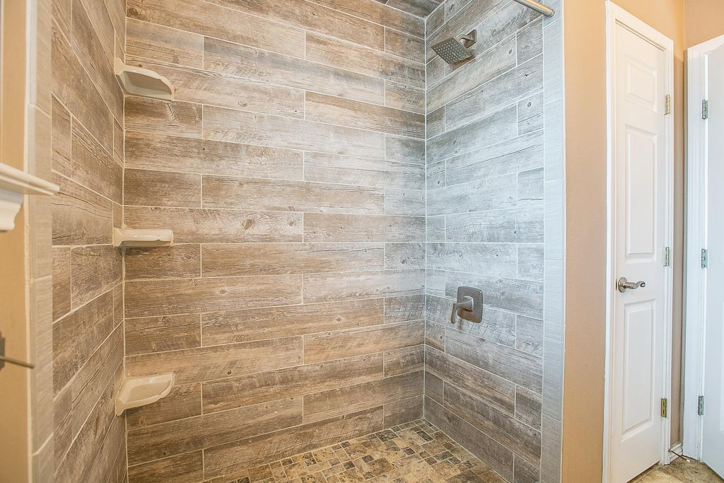 Image 18 of property listing at 1204 George Lane, San Angelo, TX 76905